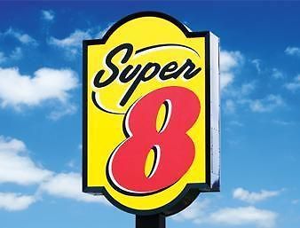 Super 8 Hotel Chongqing Longtousi North Railway Station Екстериор снимка