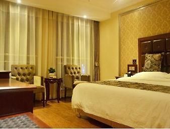 Super 8 Hotel Chongqing Longtousi North Railway Station Стая снимка